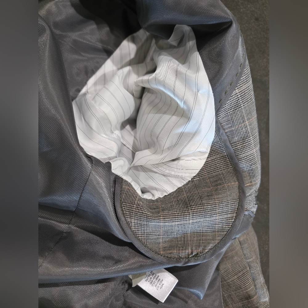 MENS Banana Republic Gray Classic Tailored Cut & Notched Lapels Cotton & Linen - Picture 13 of 17